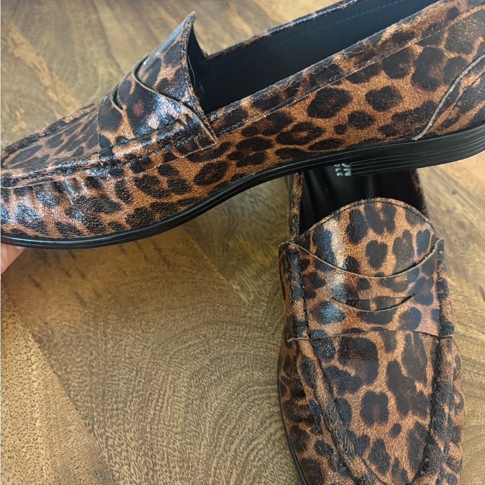 BRAND NEW W/box. Kenneth Cole Leopard Women’s Zoila Penny Loafers - Picture 2 of 5